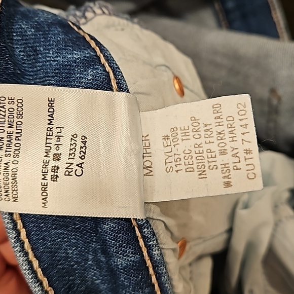 💕MOTHER💕 The Insider Crop Step Fray Jeans ~ Work Hard Play Hard 33 NWT - Picture 15 of 16